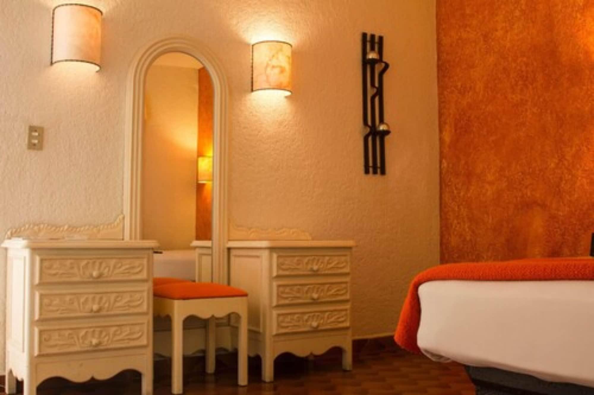 Hotel Villa Del Conquistador Cuernavaca Zewnętrze zdjęcie