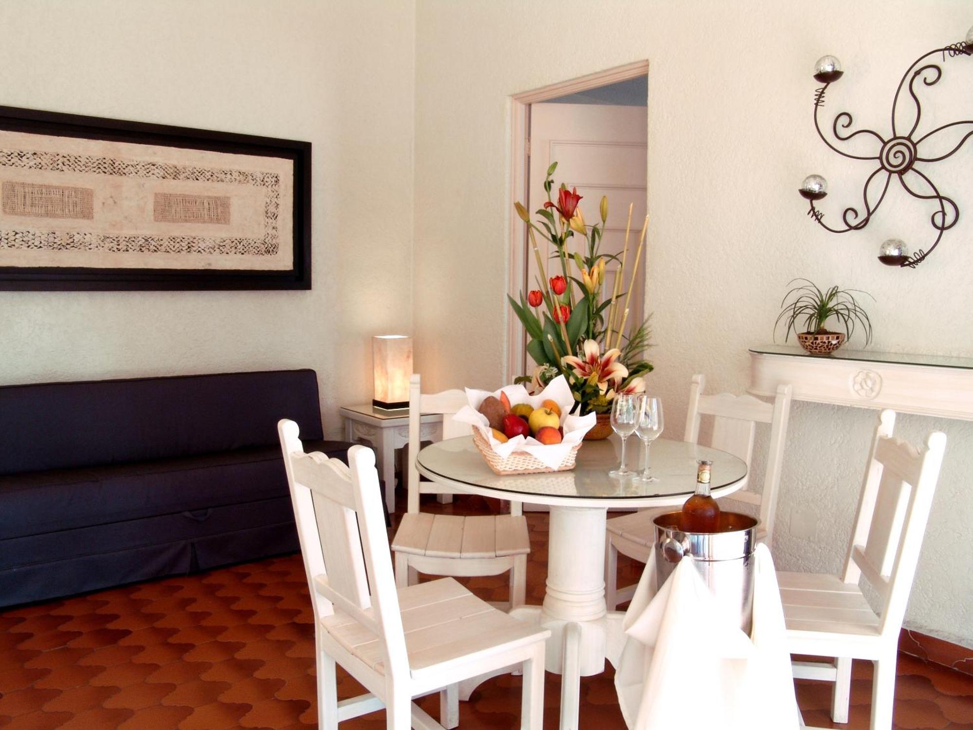Hotel Villa Del Conquistador Cuernavaca Restauracja zdjęcie